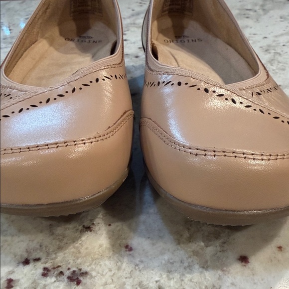 Earth Origins Belder Betz Tan Leather Shoes